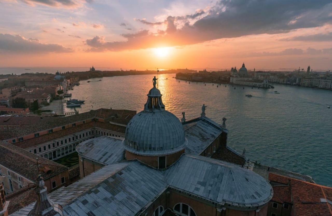 Biennale Ca Dario Apartamento Venecia